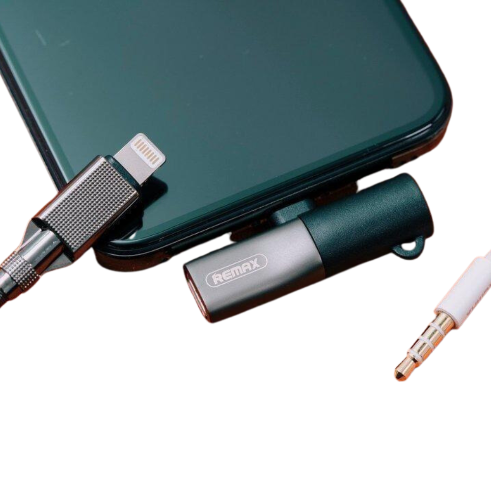 Convert Lightning To 3.5Mm + Charge Socket Remax Rl-La09I