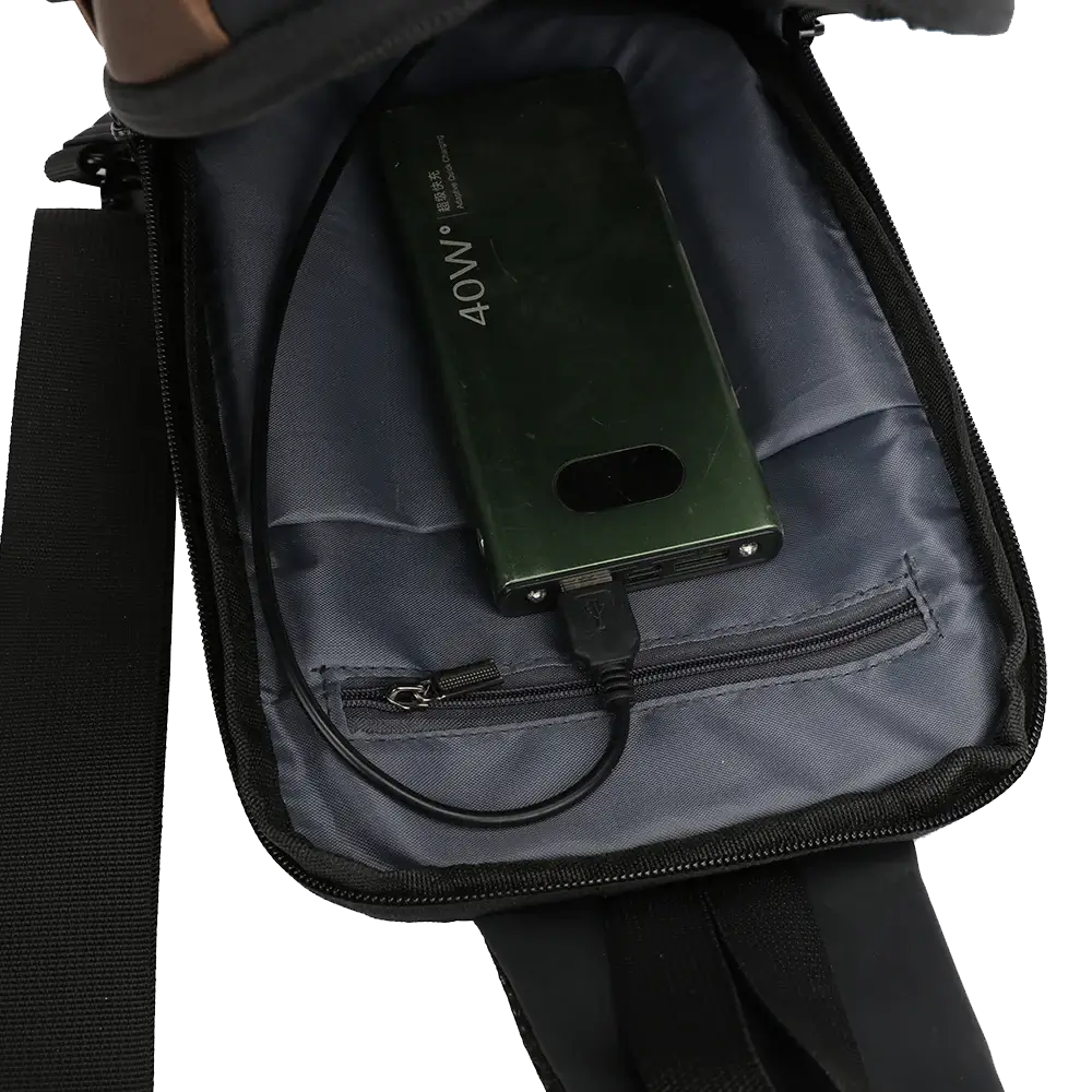 Rahala 950 Crossbody Bag - Black